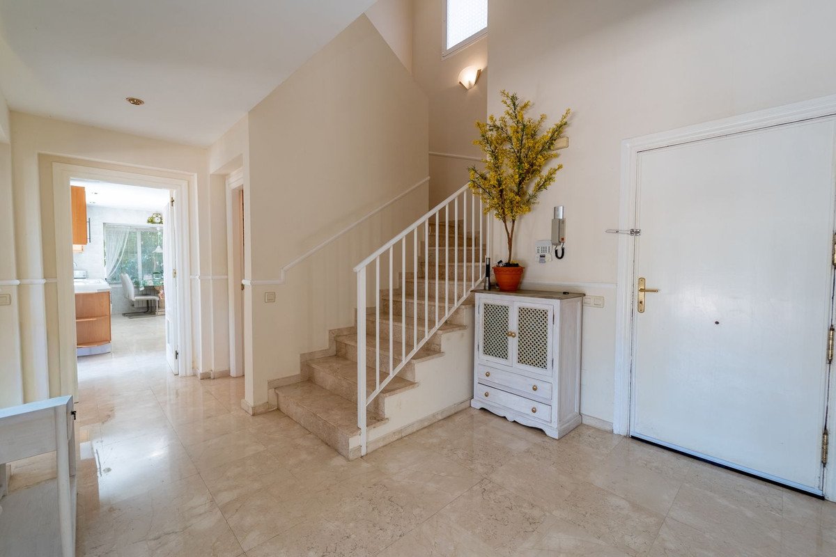 4 Bed Detached Villa in El Rosario