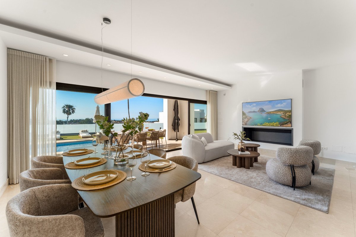 5 Bed Detached Villa in Benahavís
