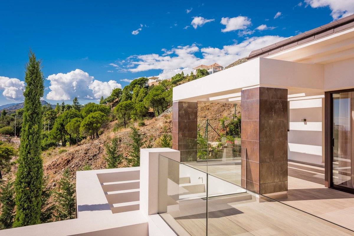 9 Bed Detached Villa in Benahavís