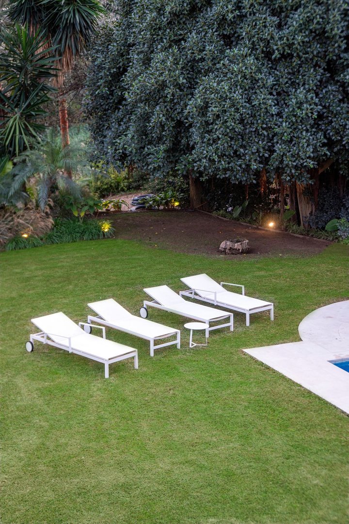 5 Bed Detached Villa in Nueva Andalucía