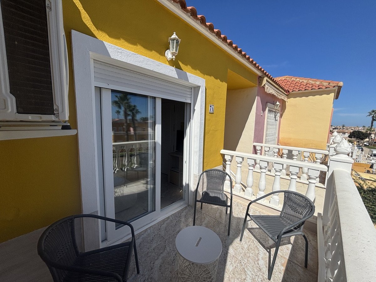 2 Bed Top Floor Apartment in La Regia