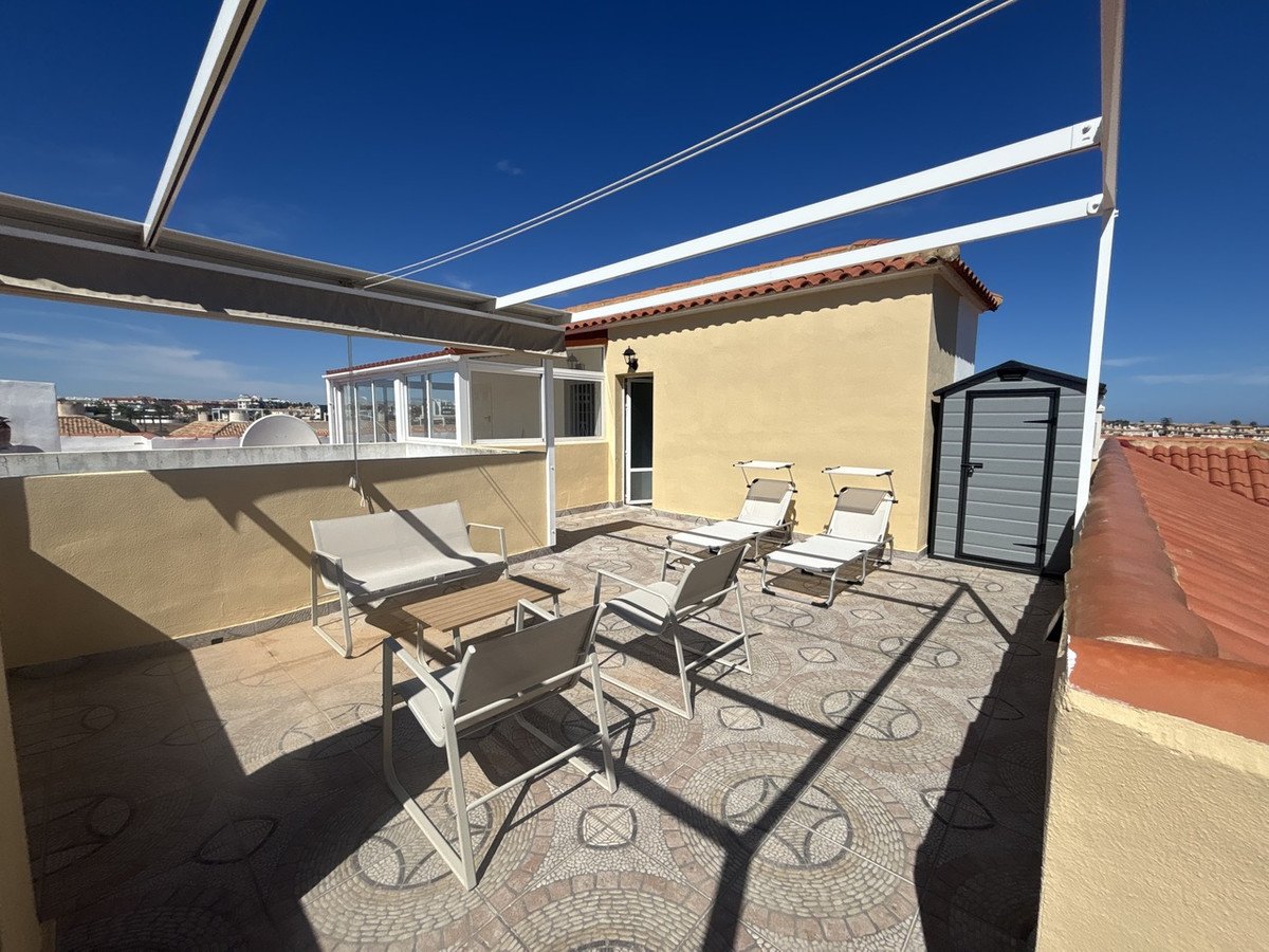 2 Bed Top Floor Apartment in La Regia
