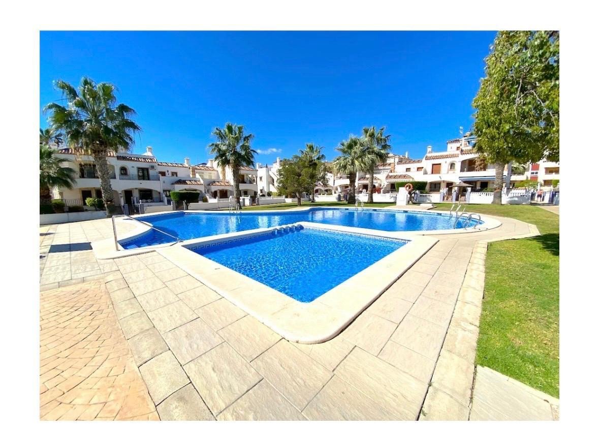 2 Bed Ground Floor Apartment in Orihuela Costa