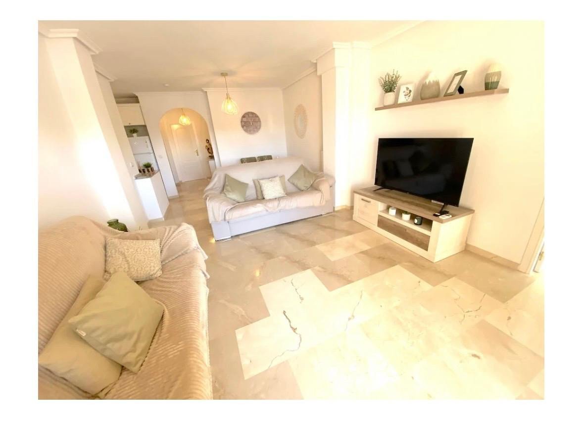 2 Bed Ground Floor Apartment in Orihuela Costa