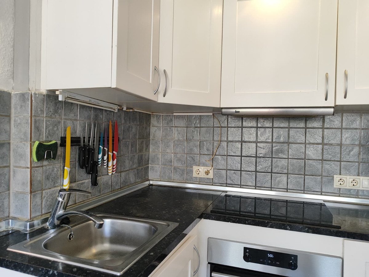 1 Bed Middle Floor Apartment in Fuengirola