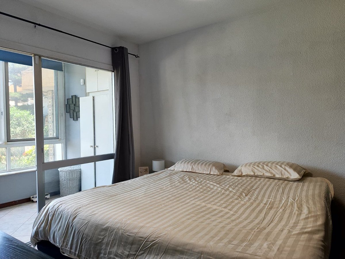 1 Bed Middle Floor Apartment in Fuengirola