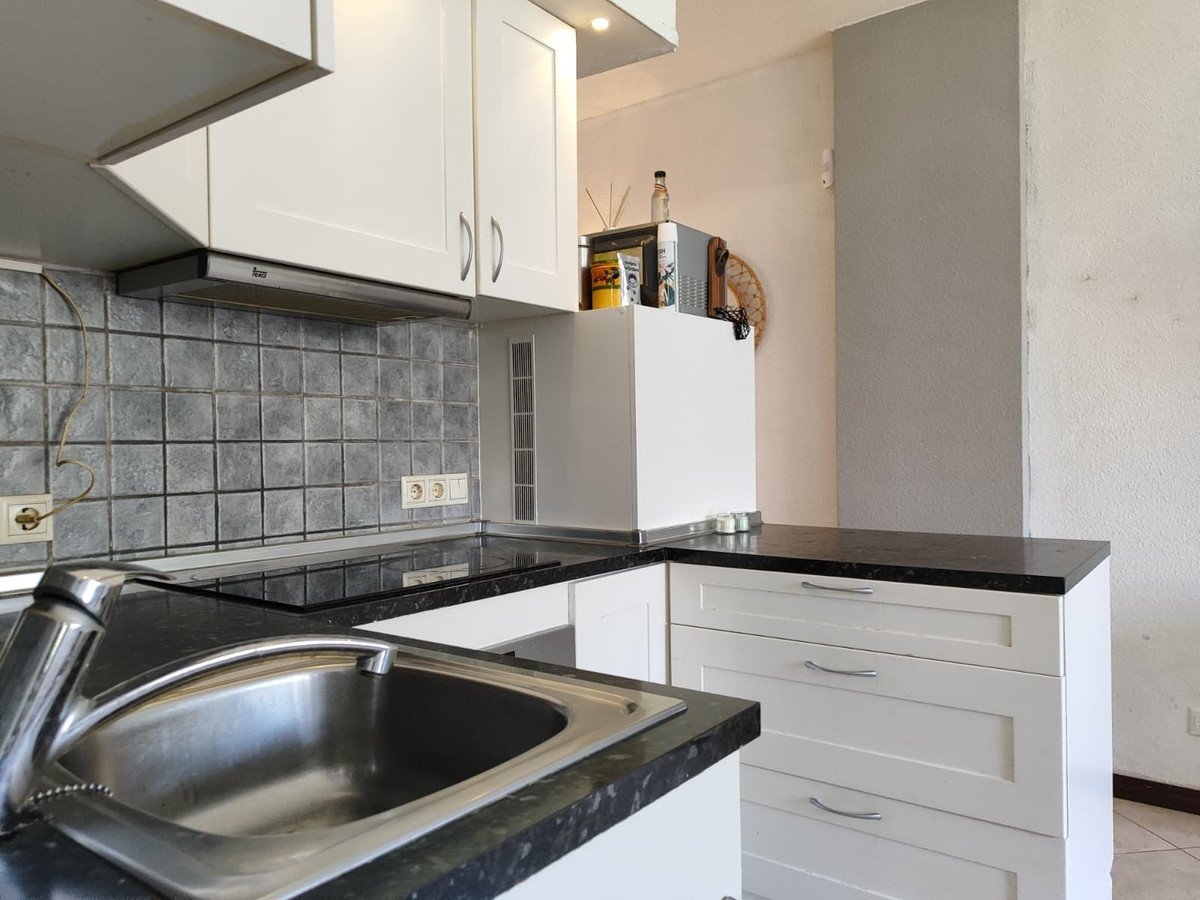 1 Bed Middle Floor Apartment in Fuengirola