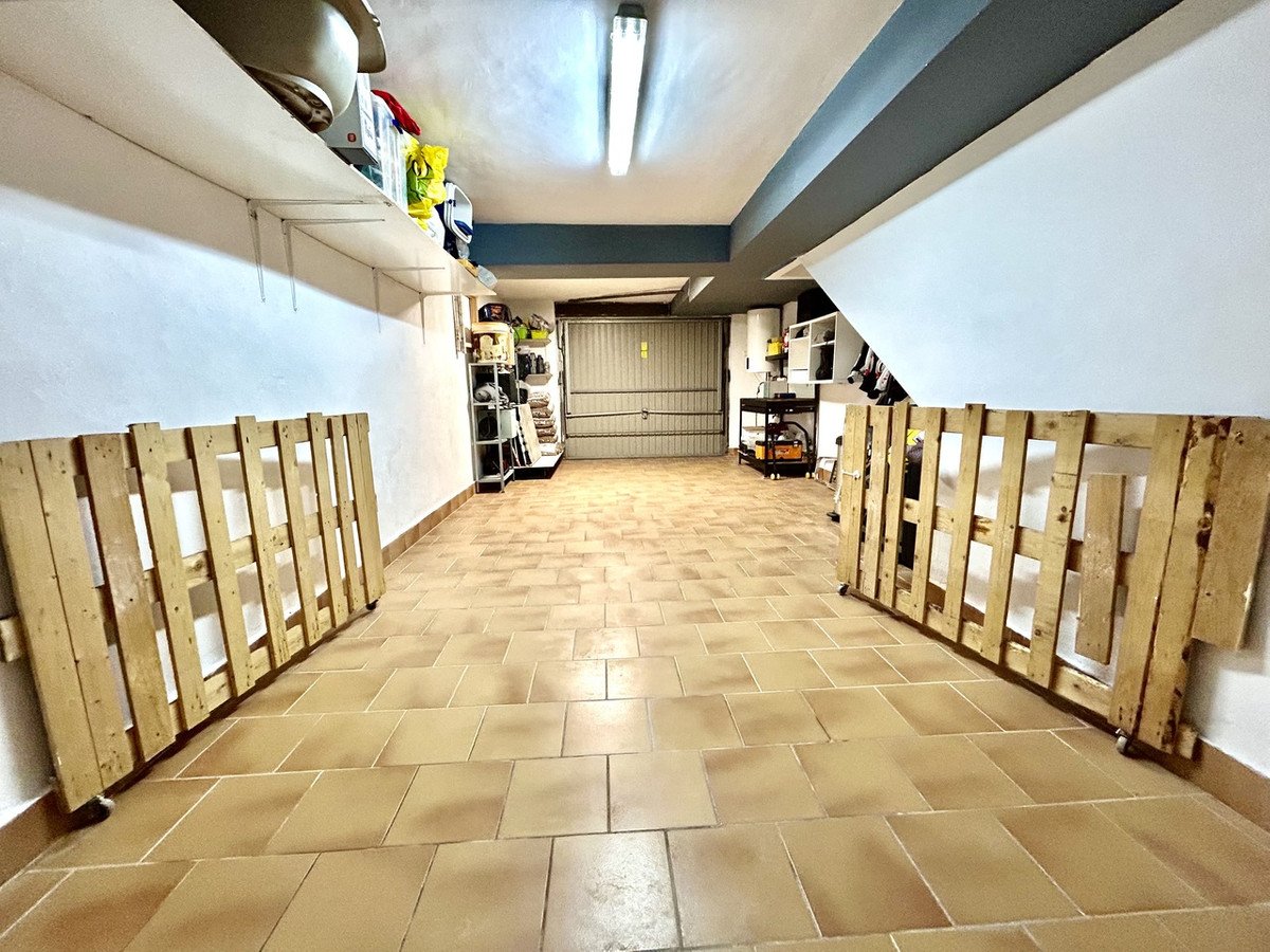 4 Bed Townhouse in Formentera del Segura