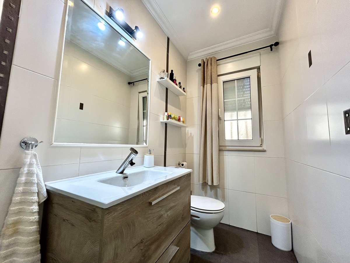 4 Bed Townhouse in Formentera del Segura