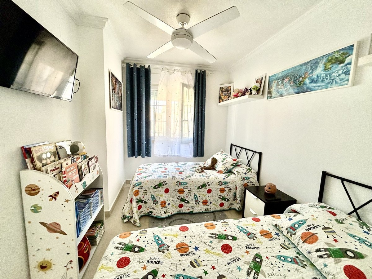 4 Bed Townhouse in Formentera del Segura