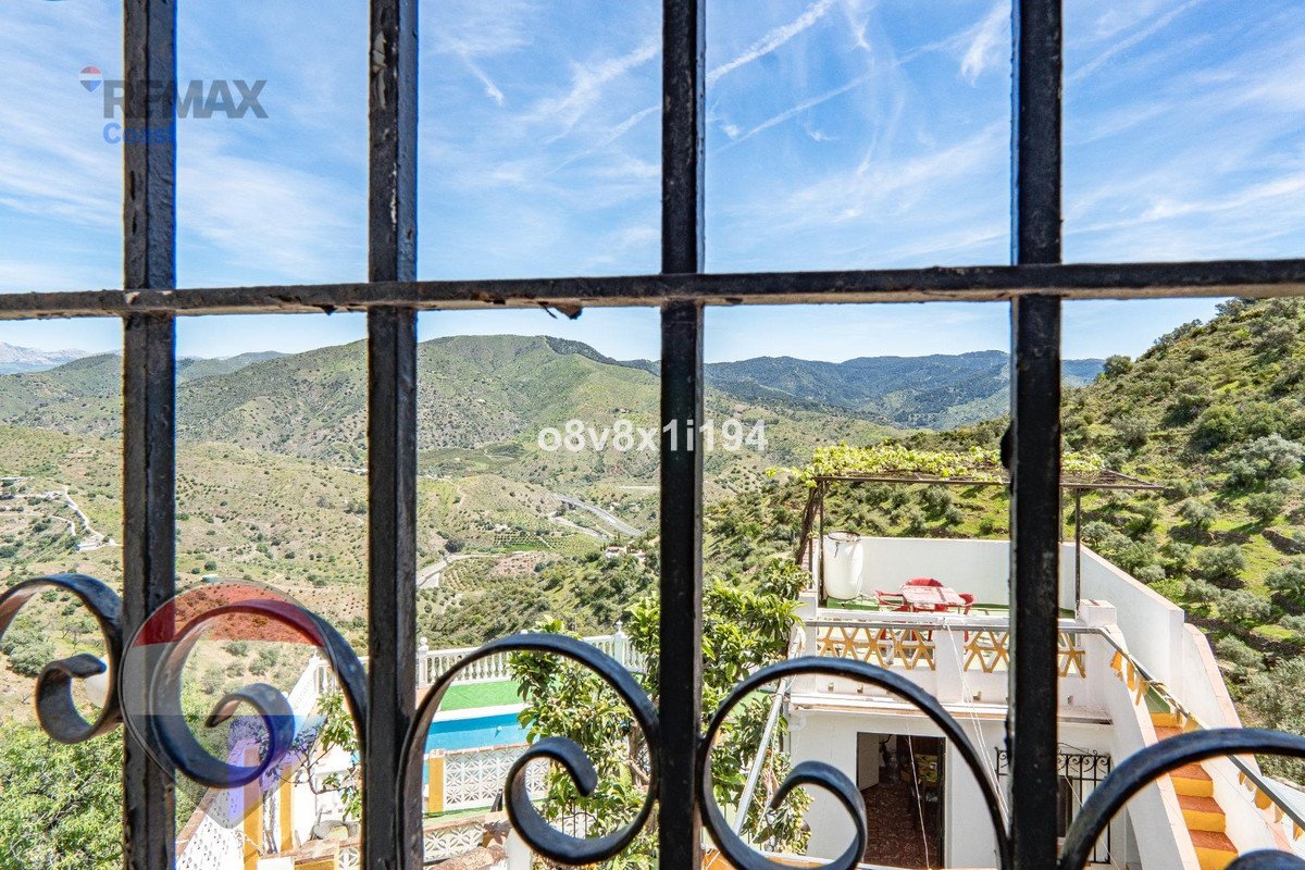 3 Bed Finca - Cortijo in Ciudad Jardín