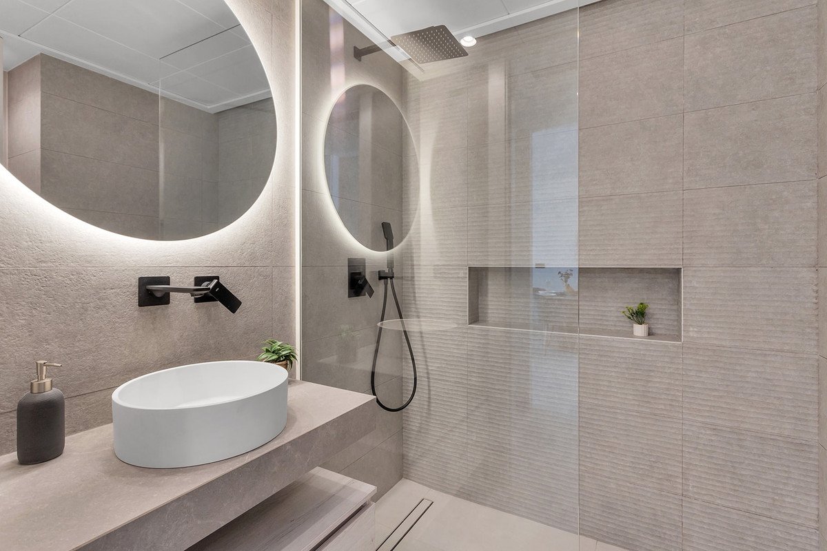 2 Bed Ground Floor Apartment in Urbanización El Raso