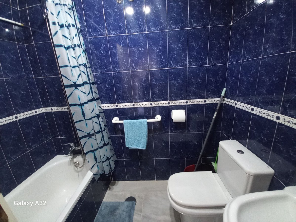 2 Bed Top Floor Apartment in Riviera del Sol