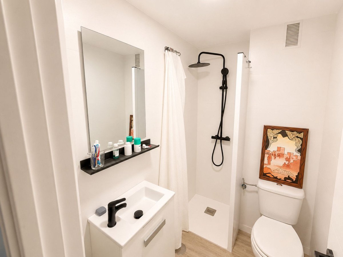 3 Bed Ground Floor Apartment in Torremolinos Centro