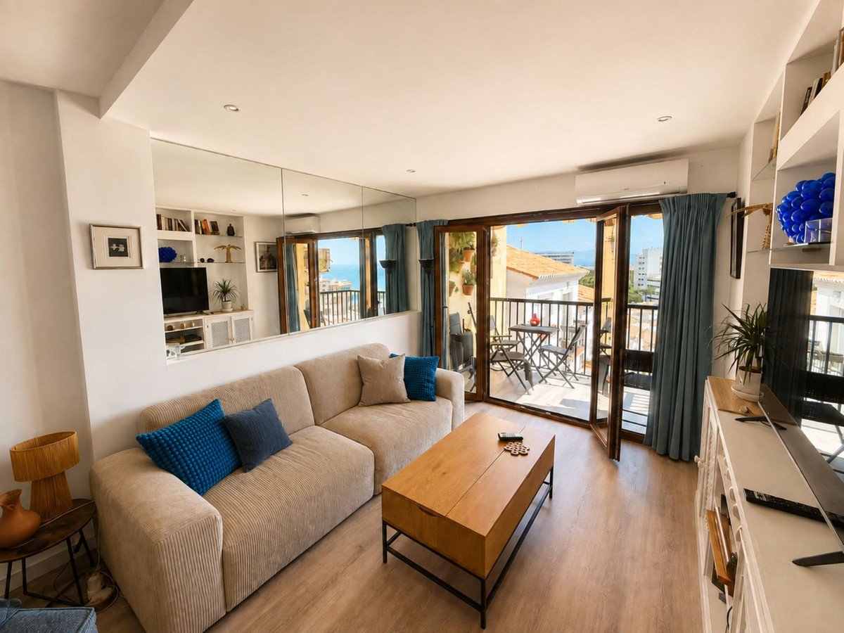 3 Bed Ground Floor Apartment in Torremolinos Centro
