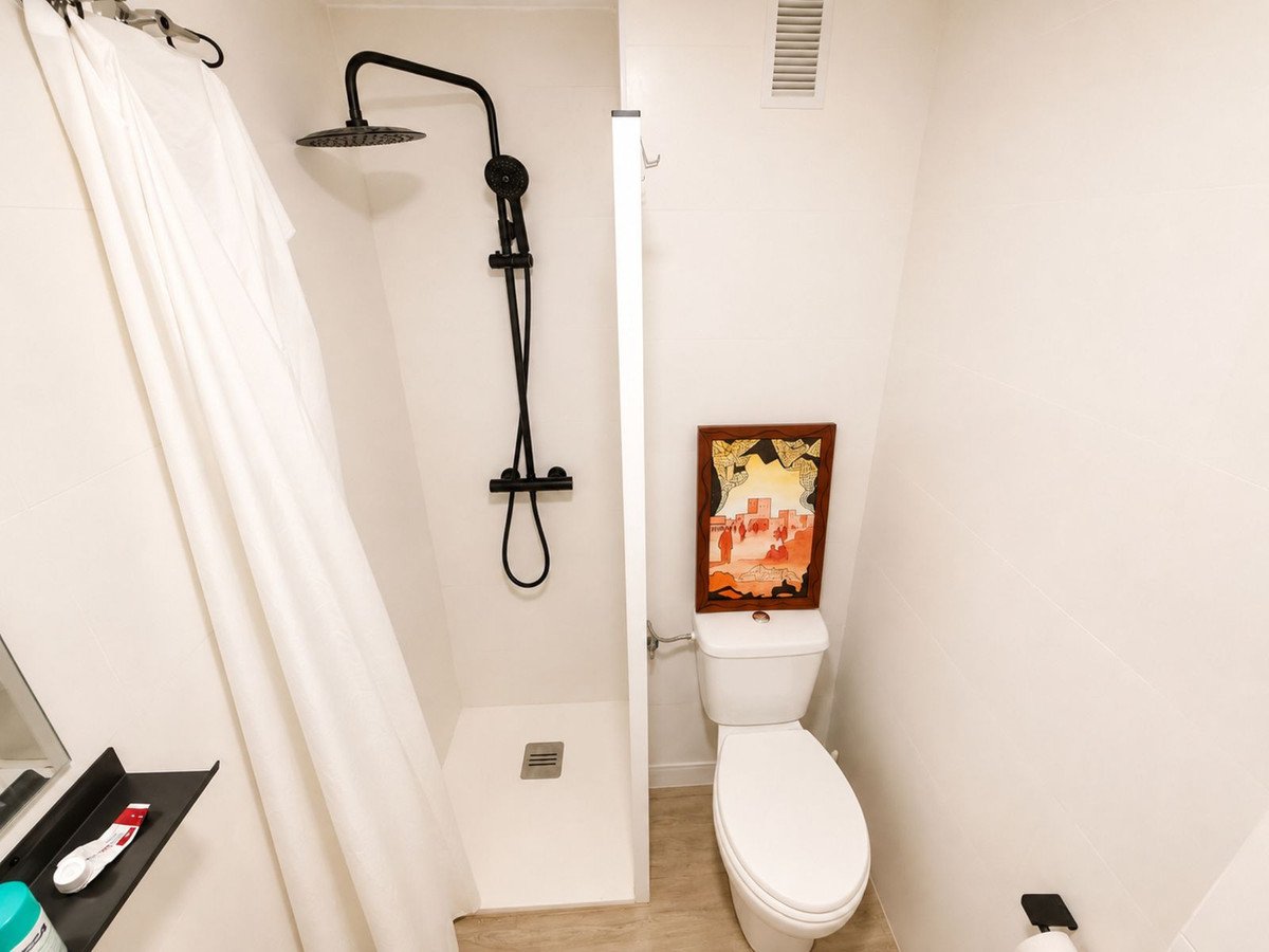 3 Bed Ground Floor Apartment in Torremolinos Centro