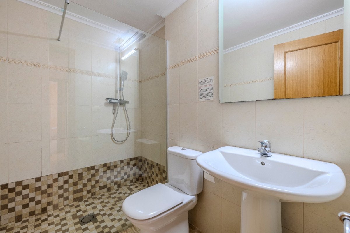 3 Bed Middle Floor Apartment in Javea