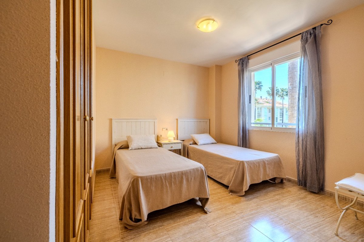 3 Bed Middle Floor Apartment in Javea