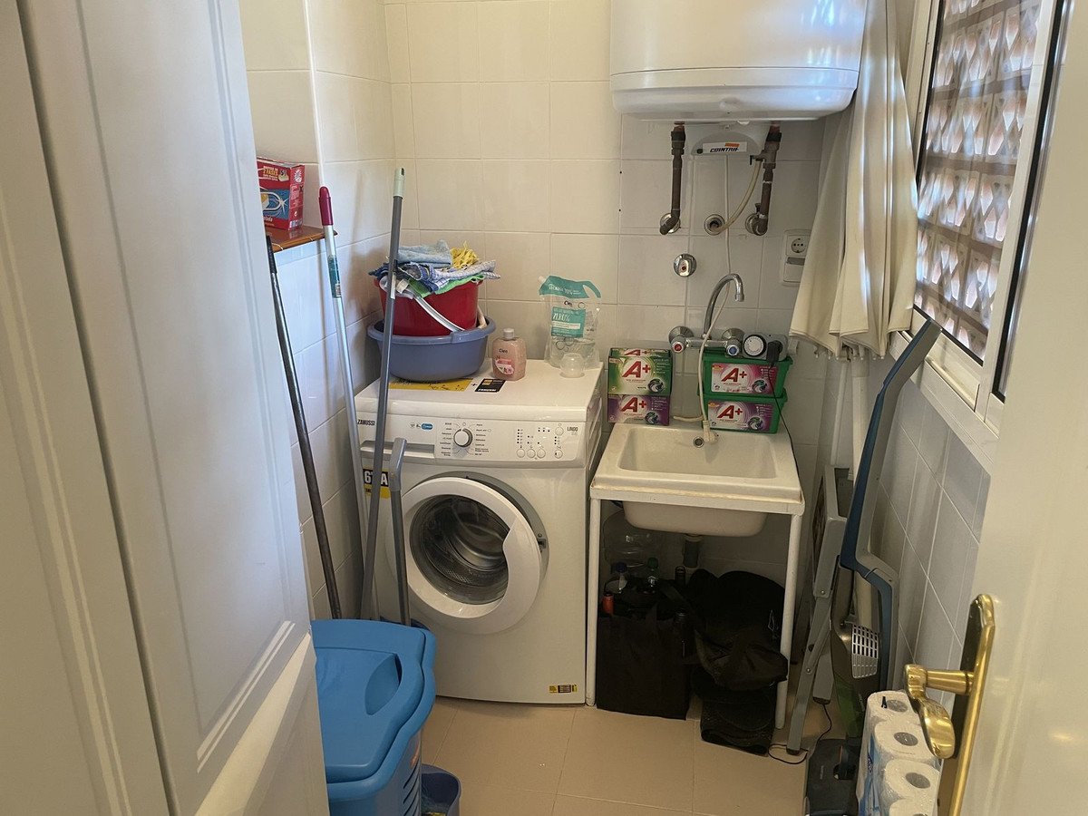2 Bed Top Floor Apartment in Benalmadena