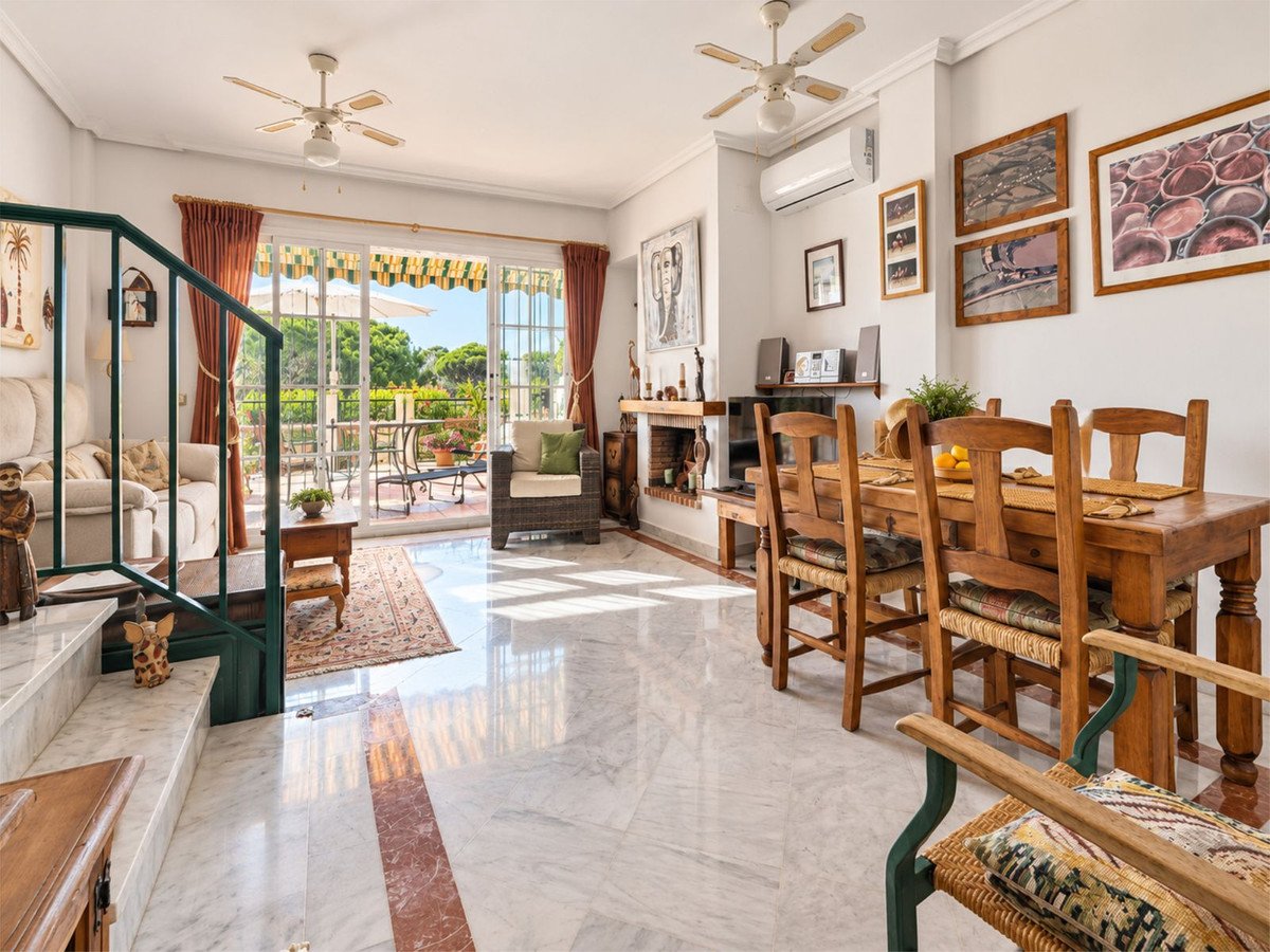2 Bed Townhouse in Cabopino