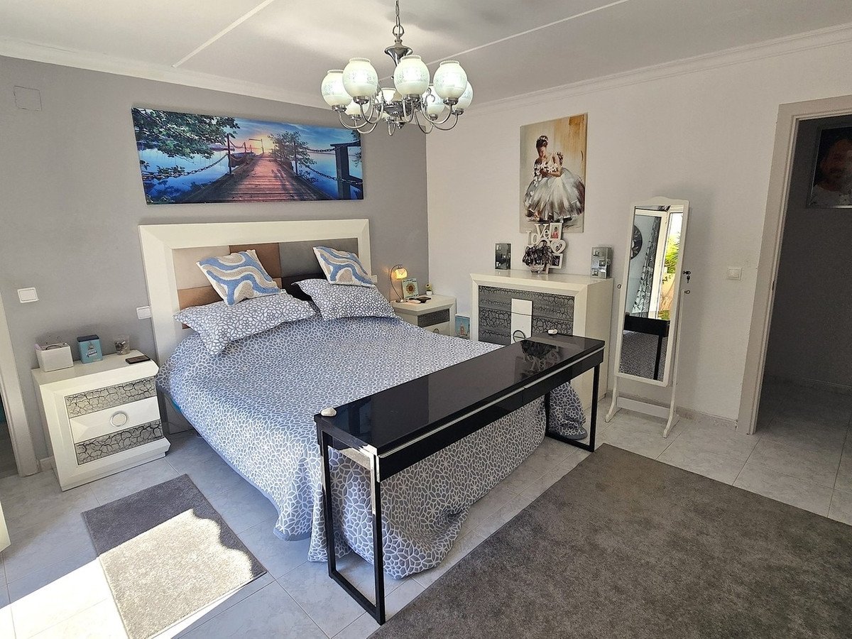 5 Bed Detached Villa in Mojacar