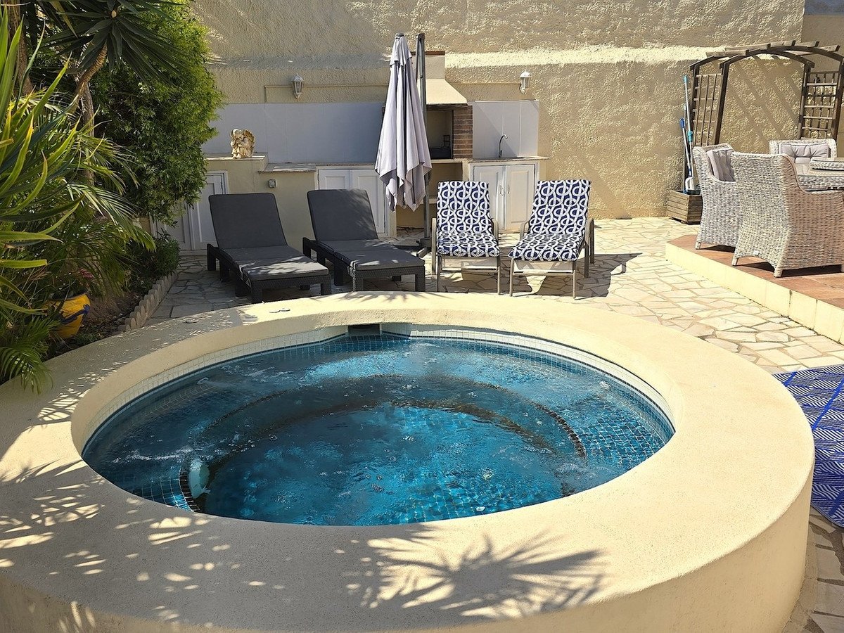 5 Bed Detached Villa in Mojacar