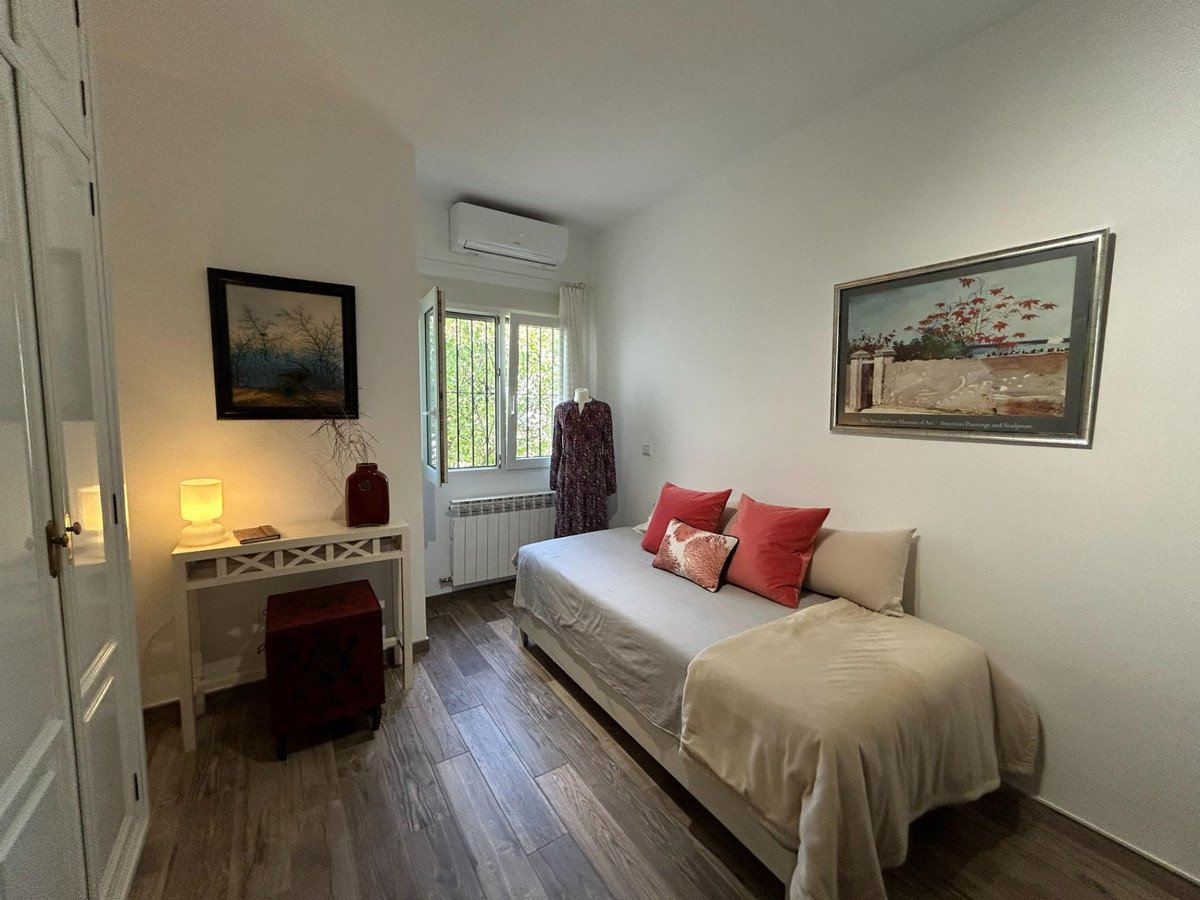 4 Bed Detached Villa in Benalmadena