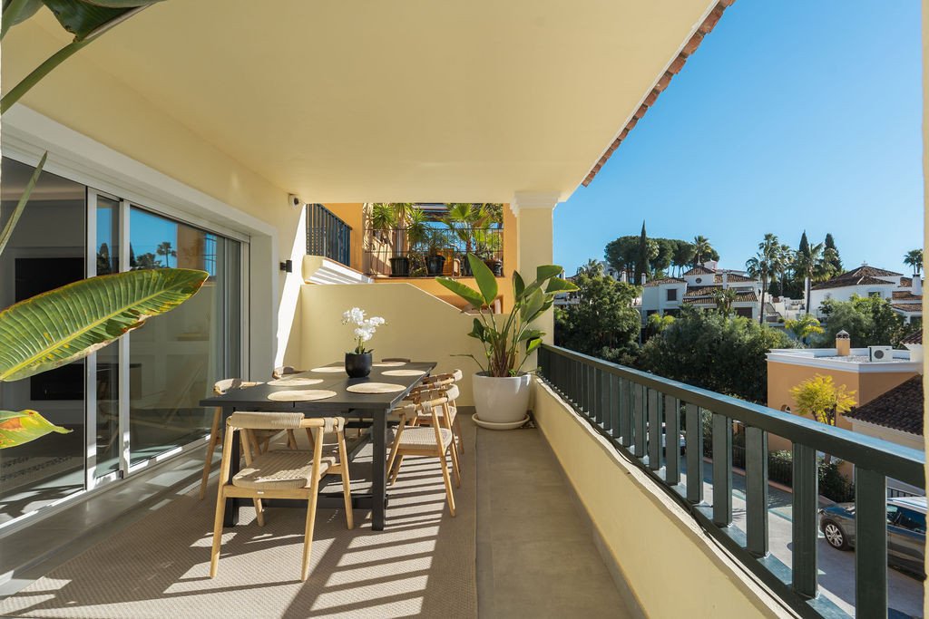 4 Bed Townhouse in Nueva Andalucía