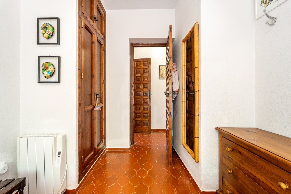 4 Bed Detached Villa in Marbella