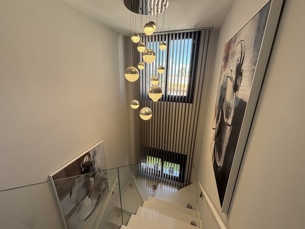 3 Bed Detached Villa in Los Urrutias