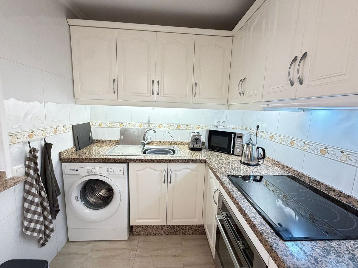 2 Bed Ground Floor Apartment in Villamartin