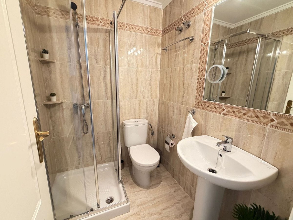 2 Bed Ground Floor Apartment in Villamartin