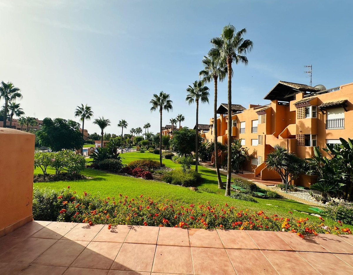 2 Bed Ground Floor Apartment in Casares