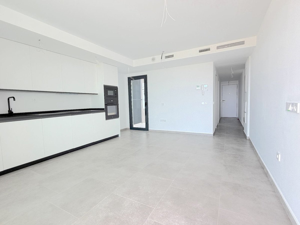 1 Bed Middle Floor Apartment in Los Pacos