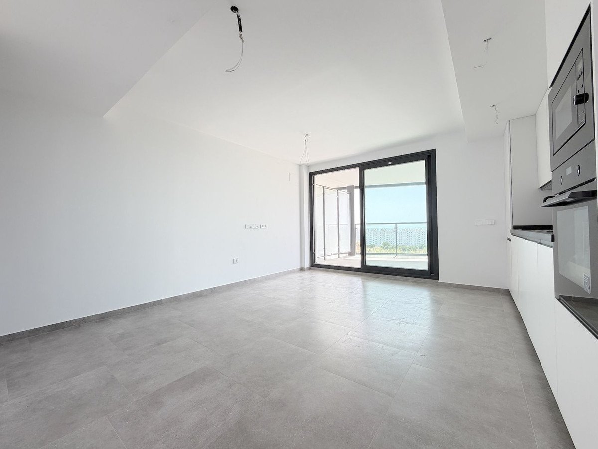 1 Bed Middle Floor Apartment in Los Pacos