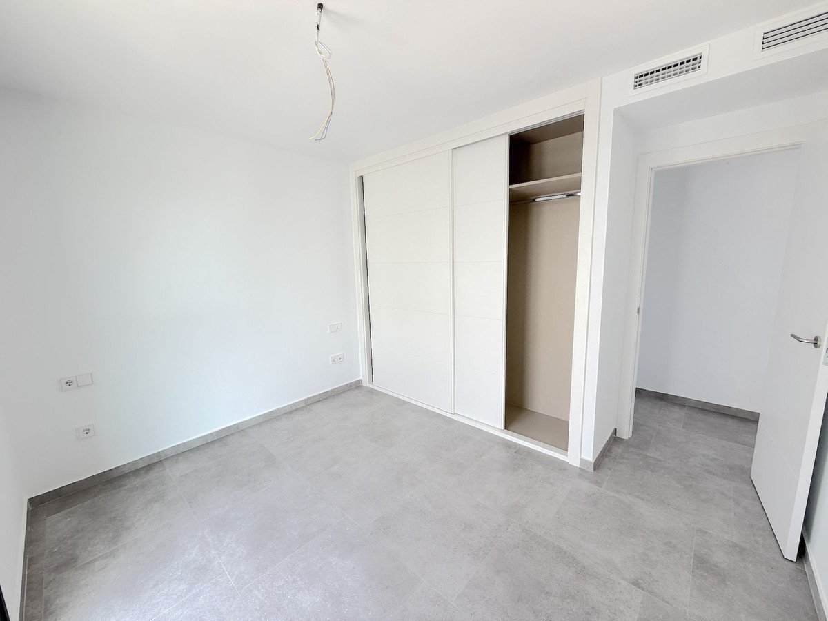 1 Bed Middle Floor Apartment in Los Pacos