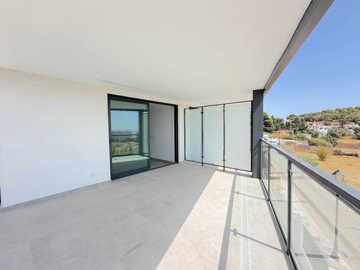 1 Bed Middle Floor Apartment in Los Pacos