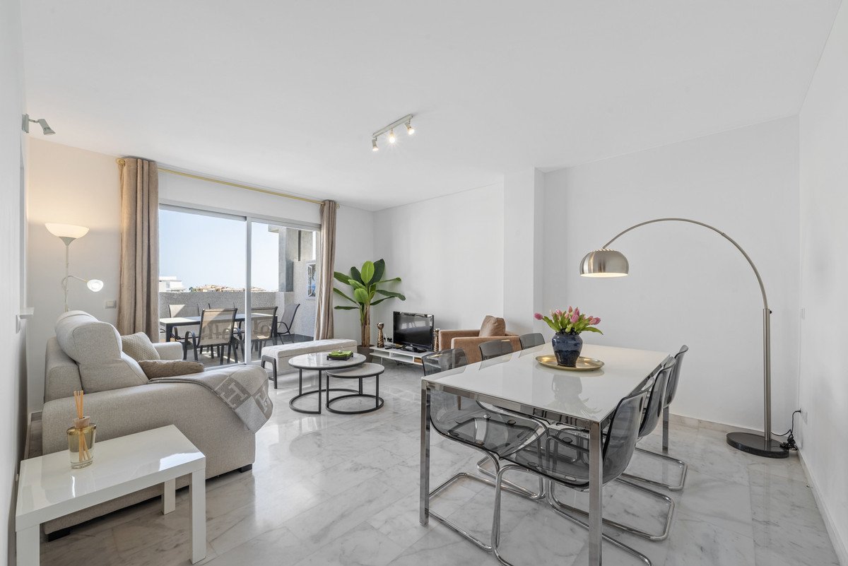 2 Bed Penthouse in Riviera del Sol
