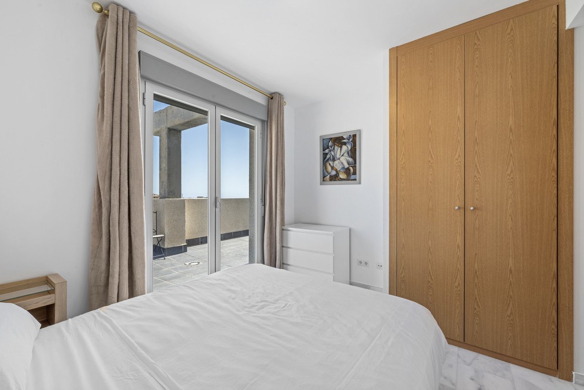 2 Bed Penthouse in Riviera del Sol