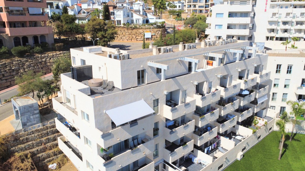 2 Bed Penthouse in Riviera del Sol