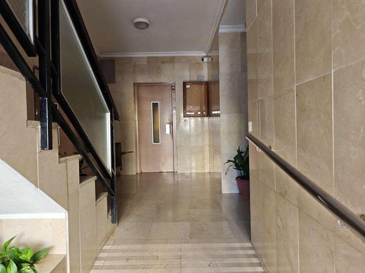 3 Bed Middle Floor Apartment in Marbella