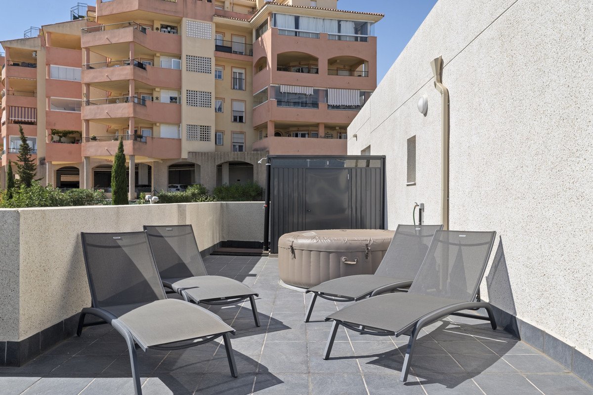 2 Bed Penthouse in Riviera del Sol