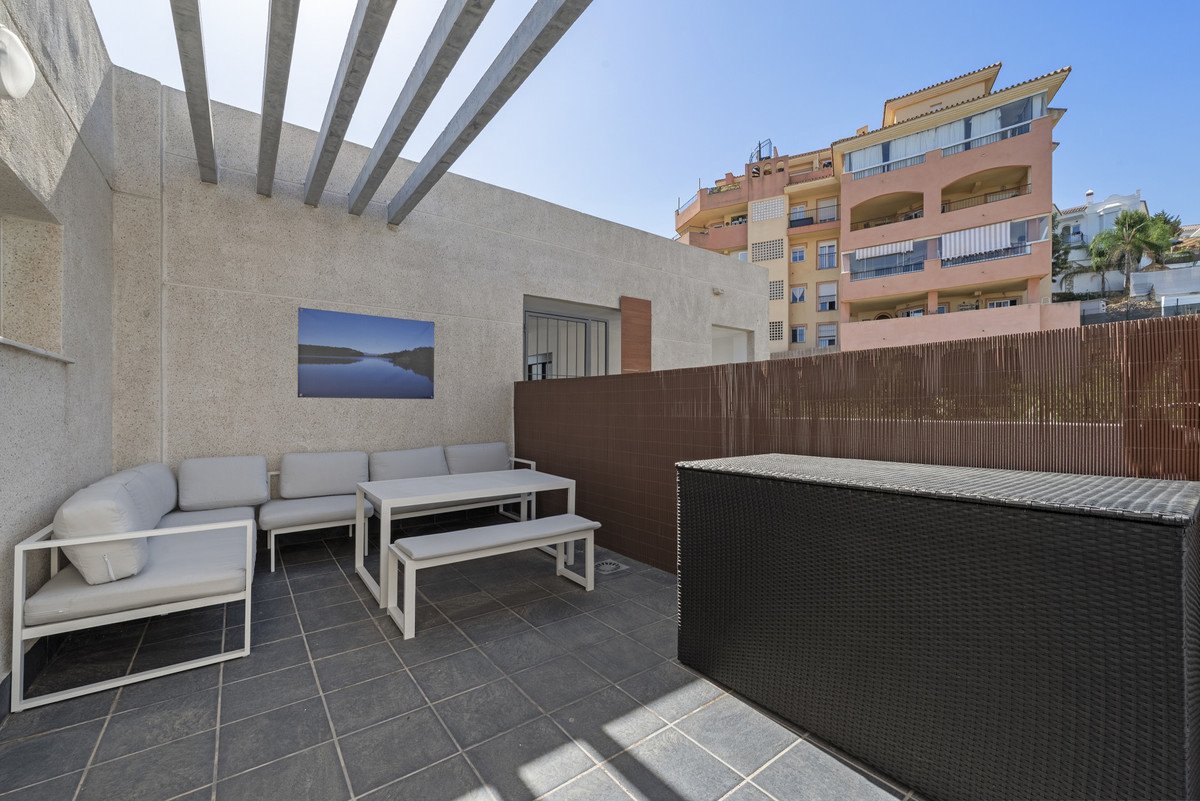2 Bed Penthouse in Riviera del Sol