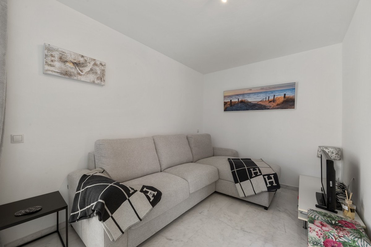2 Bed Penthouse in Riviera del Sol