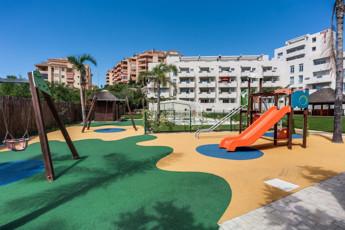 2 Bed Penthouse in Riviera del Sol