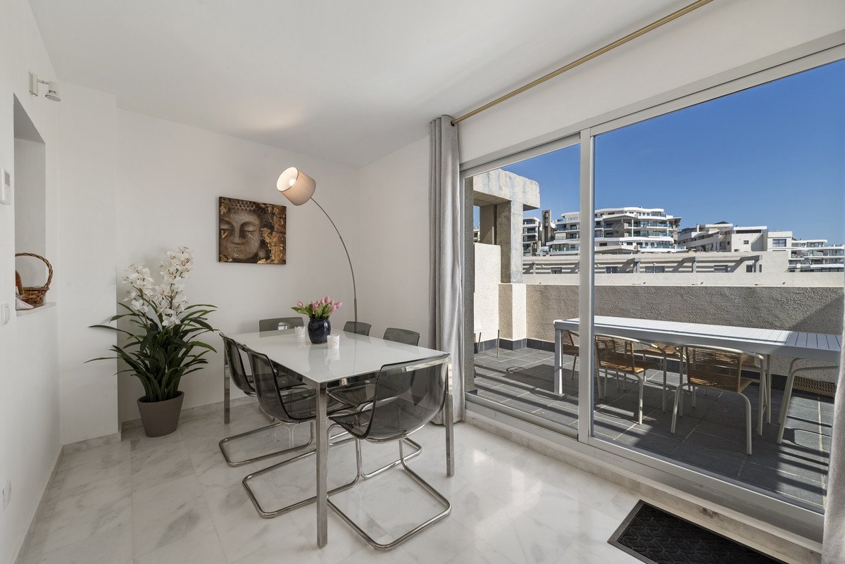 2 Bed Penthouse in Riviera del Sol