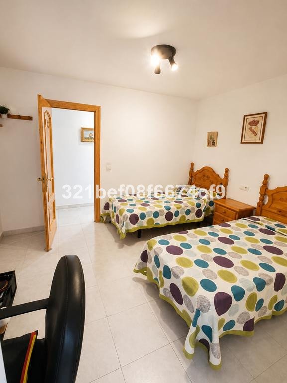 4 Bed Ground Floor Apartment in Estepona