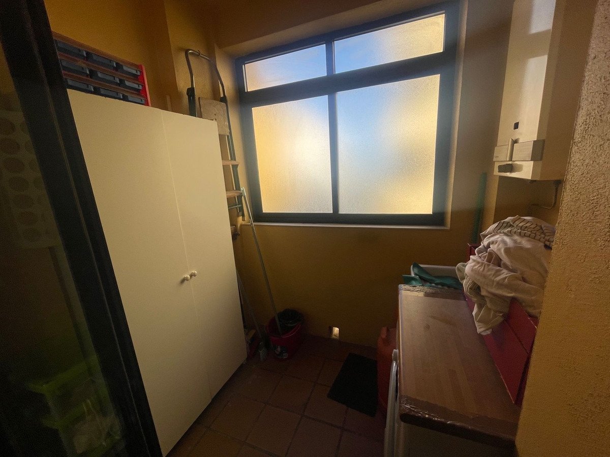 3 Bed Middle Floor Apartment in San Pedro de Alcántara