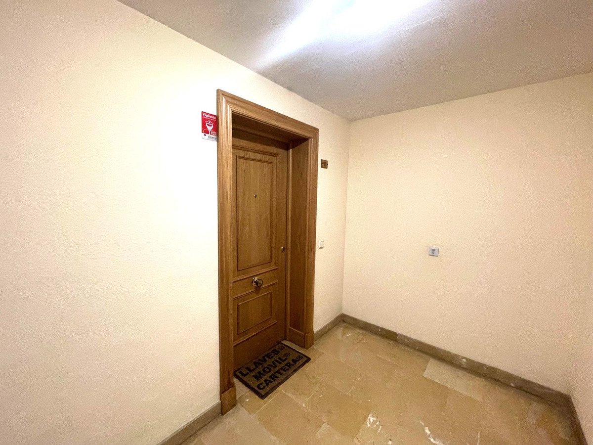 3 Bed Middle Floor Apartment in San Pedro de Alcántara