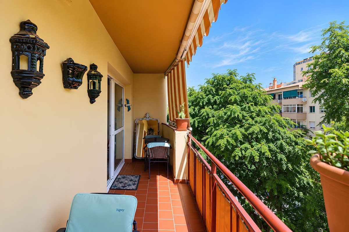 3 Bed Middle Floor Apartment in Fuengirola
